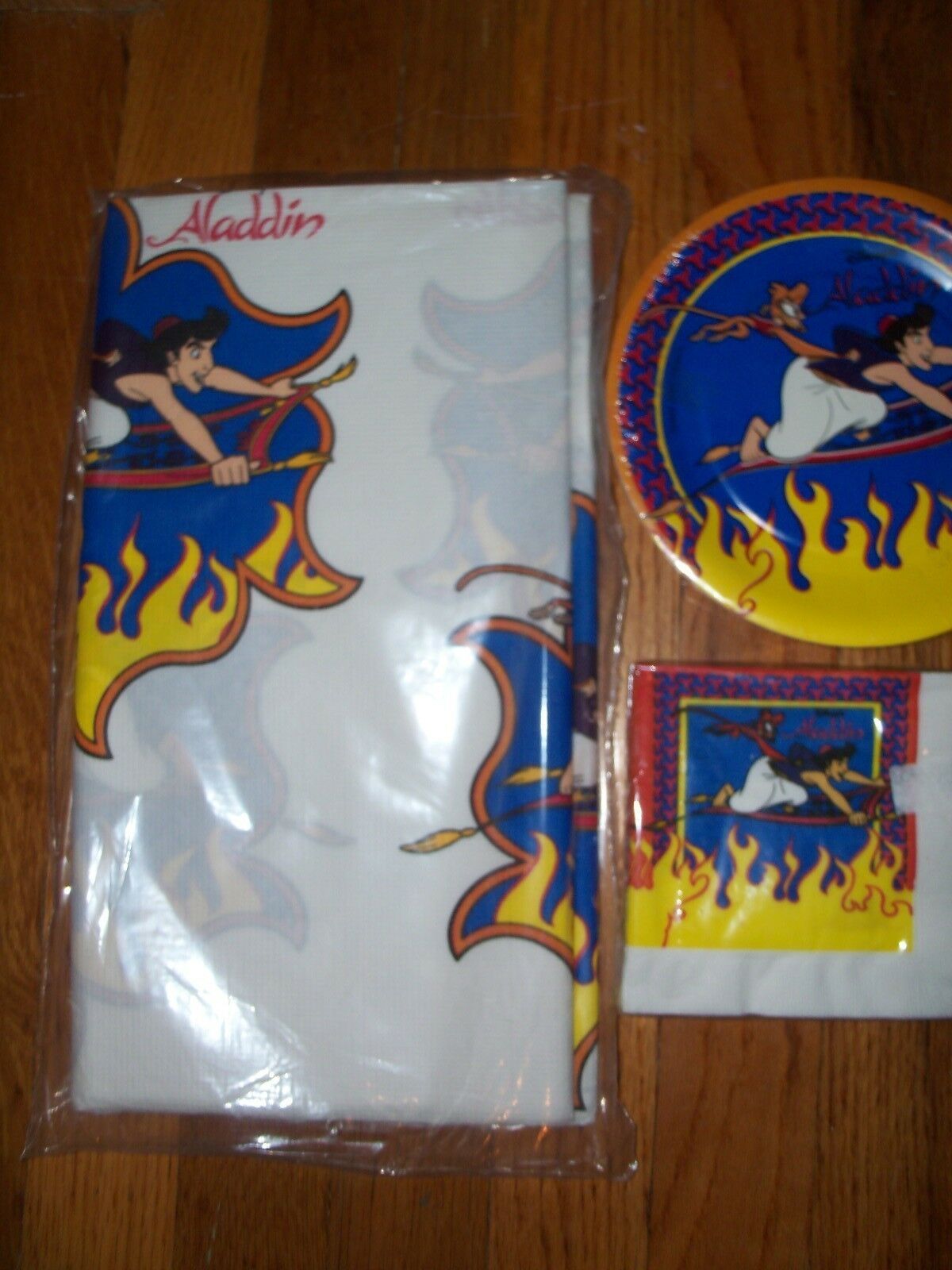 Aladdin Birthday Party Supplies Multi-color 3pc Lot 1992 Beach Nos